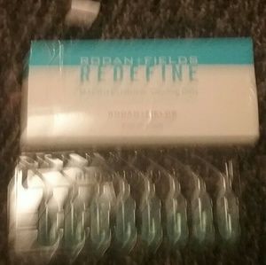 Rodan and fields redefine cooling gels